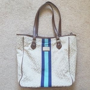 3/$15 Tommy Hilfiger Purse